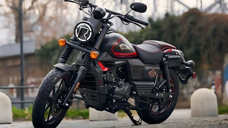 Royal Enfield Meteor 350, Royal Enfield Meteor 350 Bullet, Meteor 350 specifications, Meteor 350 price India, Royal Enfield 349cc engine, Meteor 350 torque, Royal Enfield new launch 2025, budget cruiser bike, Royal Enfield modern tech upgrade, Meteor 350 features,